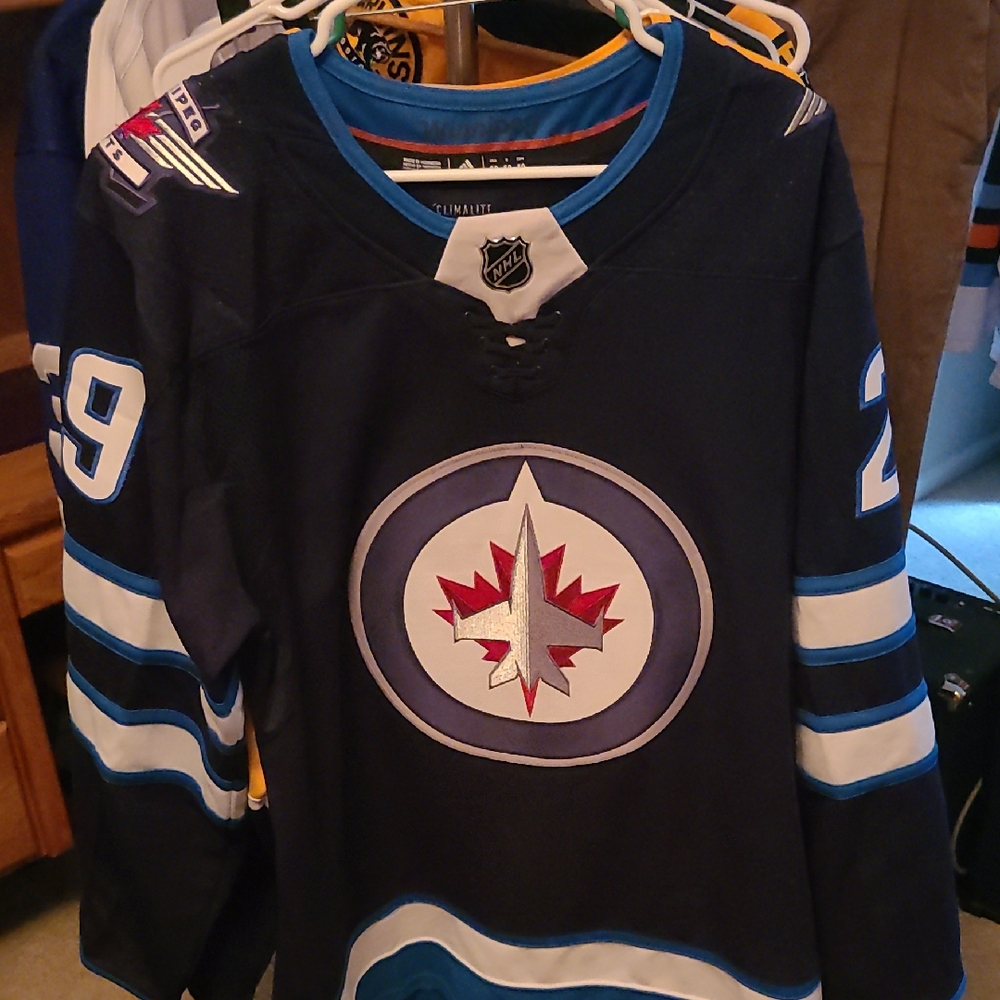 Winnipeg Jets Adidas Laine nhl Home Hockey Jersey (50)